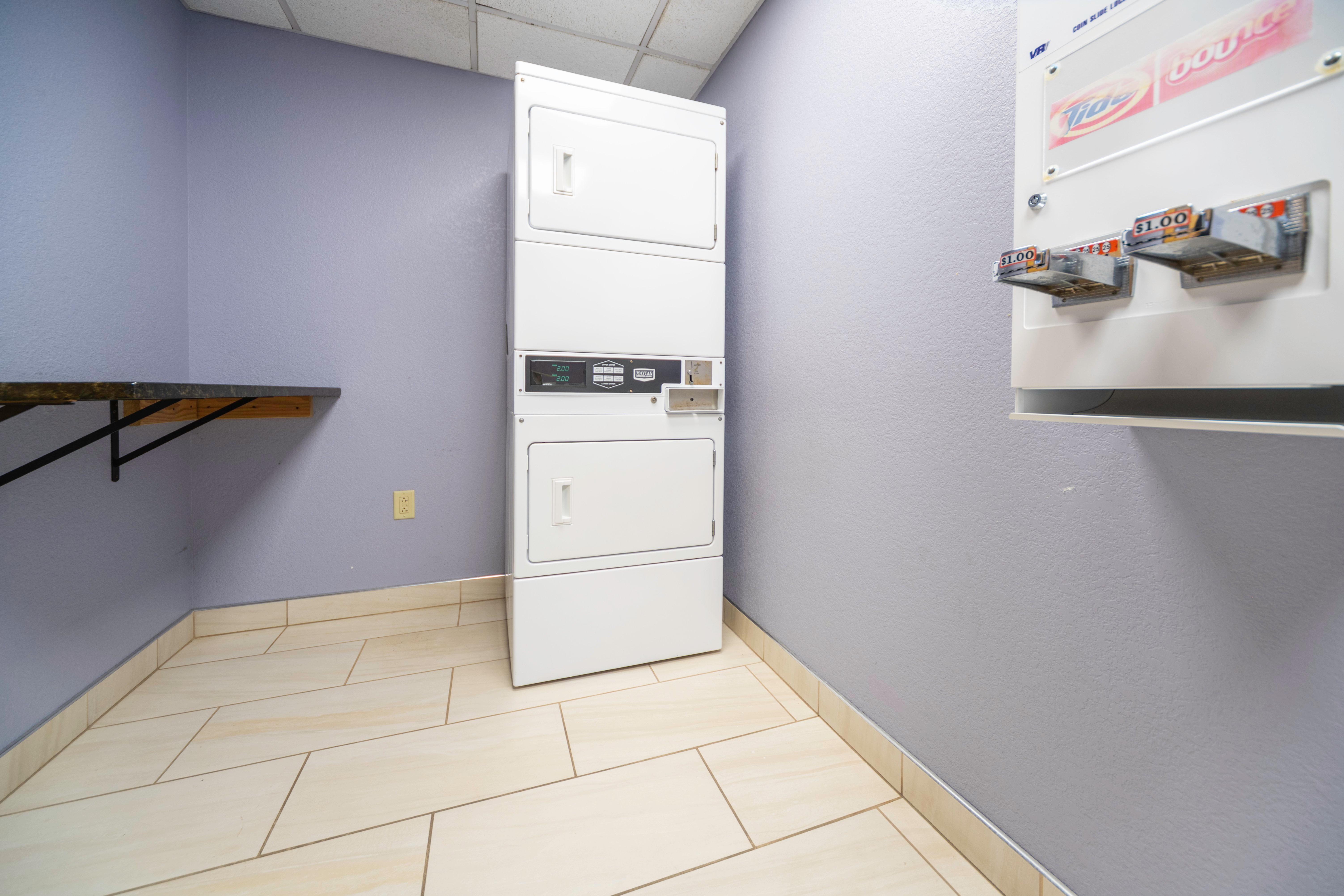 Holiday Inn Express Rochelle By Ihg Екстер'єр фото