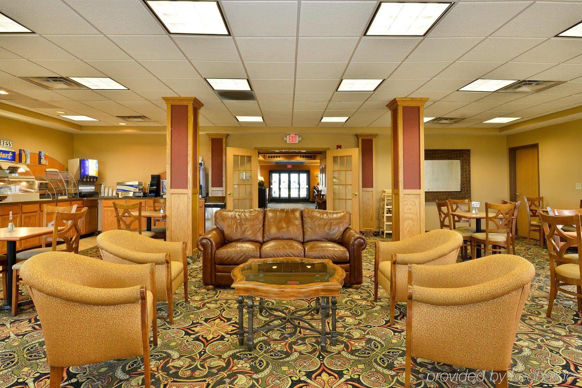 Holiday Inn Express Rochelle By Ihg Екстер'єр фото