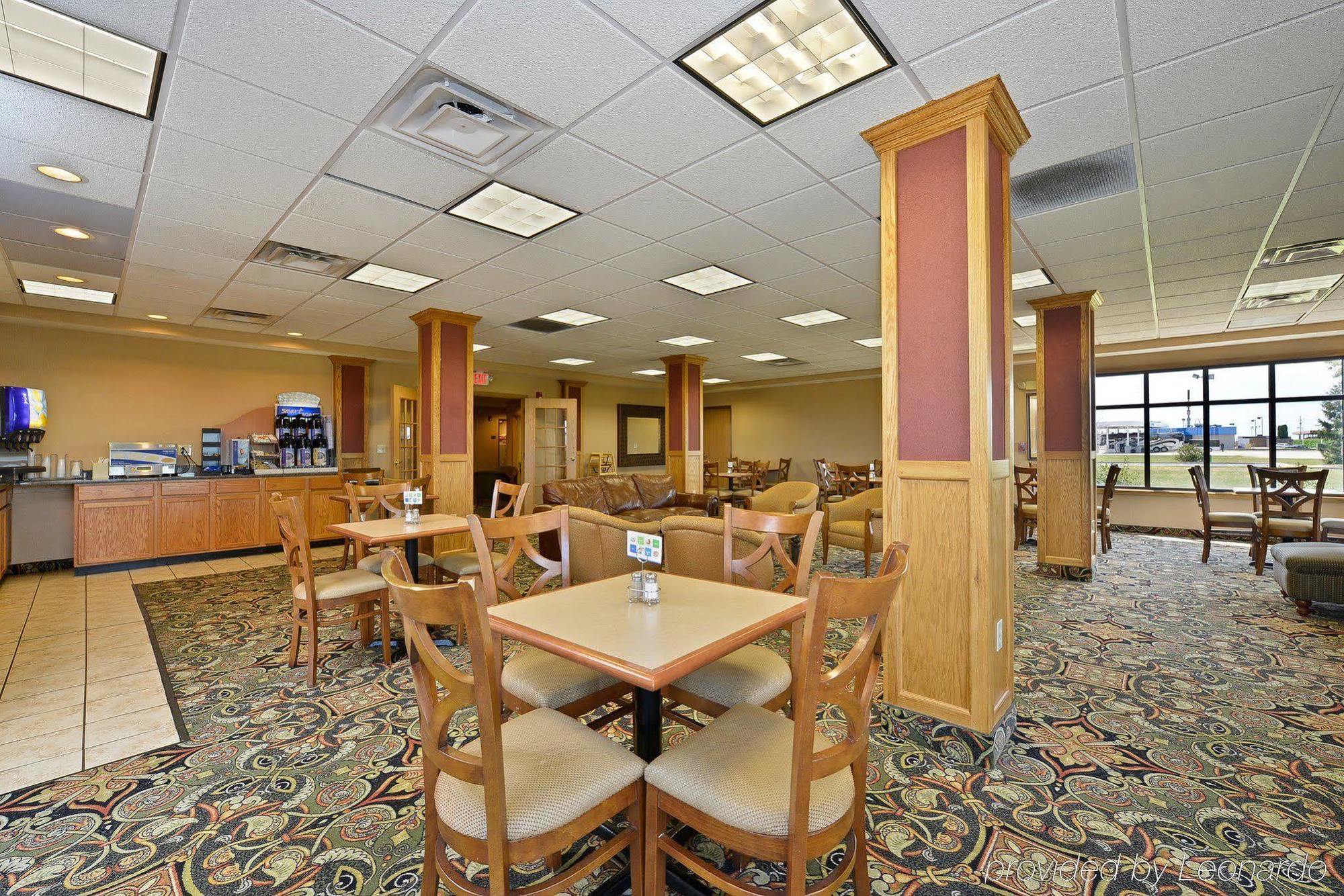 Holiday Inn Express Rochelle By Ihg Екстер'єр фото